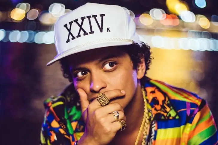 Bruno Mars – 100 millions d’euros