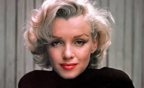 Marilyn Monroe’s Hair Sold for an OUTRAGEOUS Price