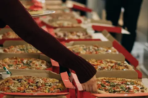 From Pizza to Sashimi—Here are the Most Popular Grubhub Meal Orders in Each U.S. State