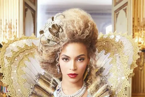 Beyoncé’s Unique Fashion Sense Proves That She Really is a Queen