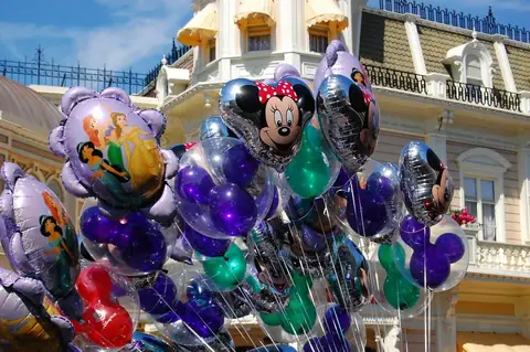 This One Customer Service Story In Disneyland Is Priceless